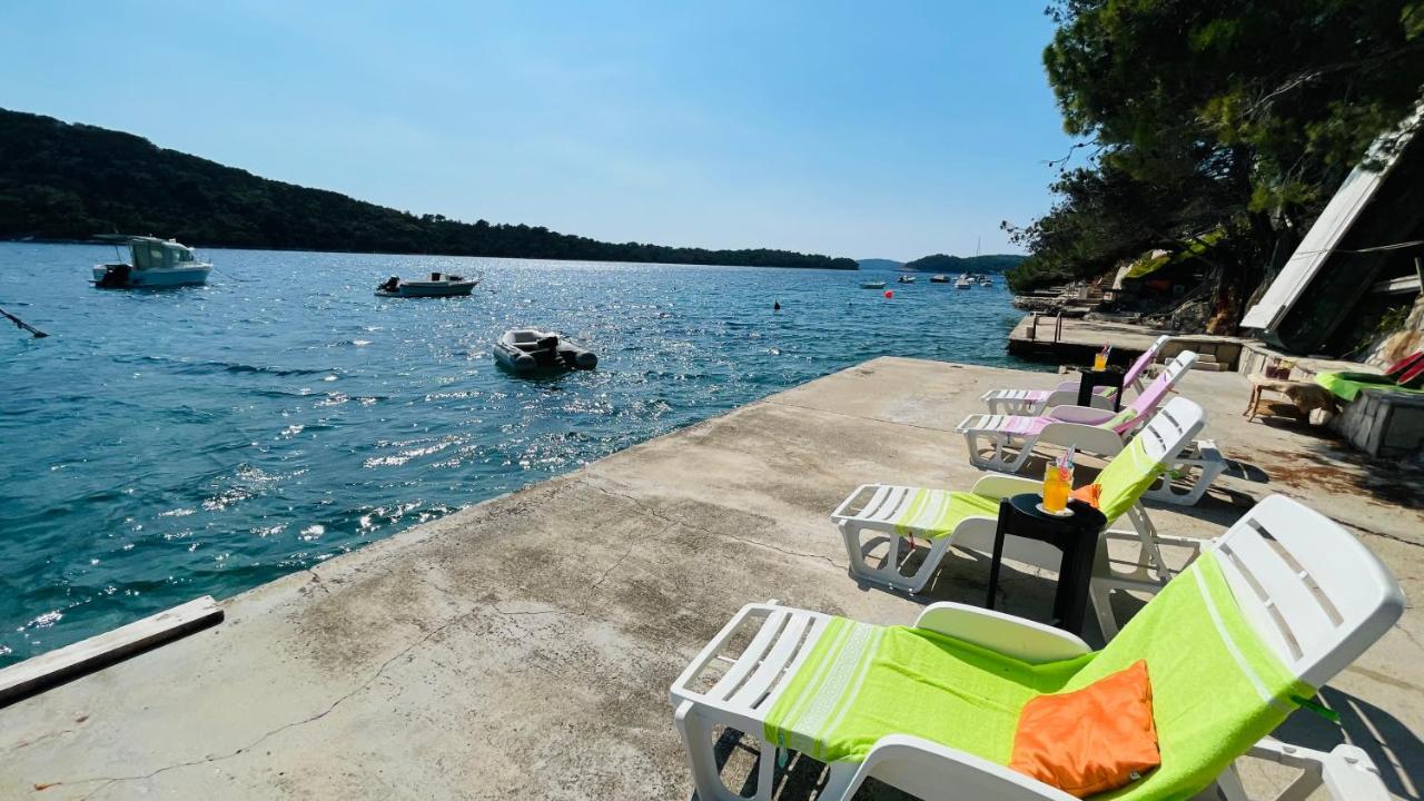 Lovely On The Private - Island Korcula Apartment *