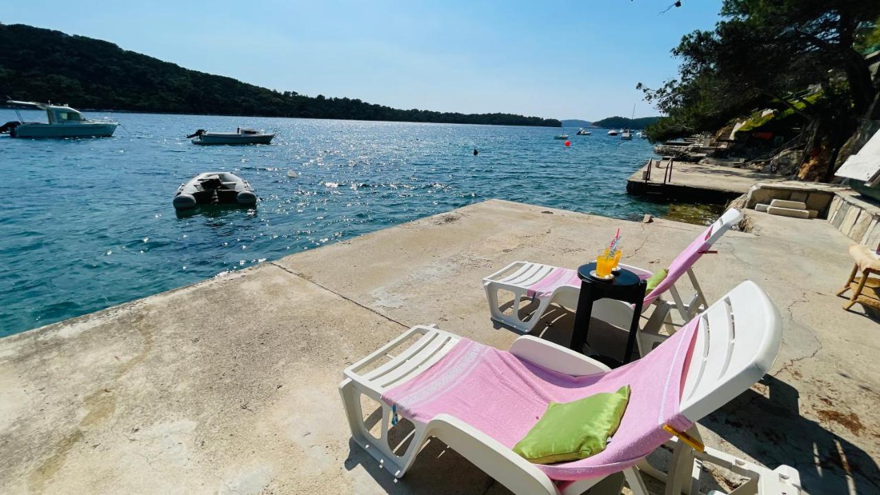 Apartment Lovely On The Private - Island Korcula Prizba